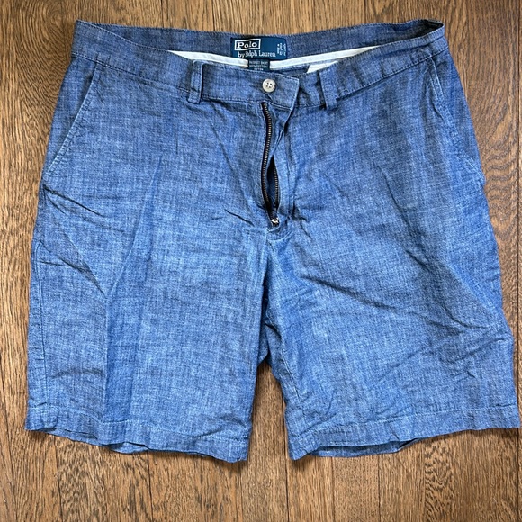 Blue lightweight polo shorts. - Picture 4 of 5